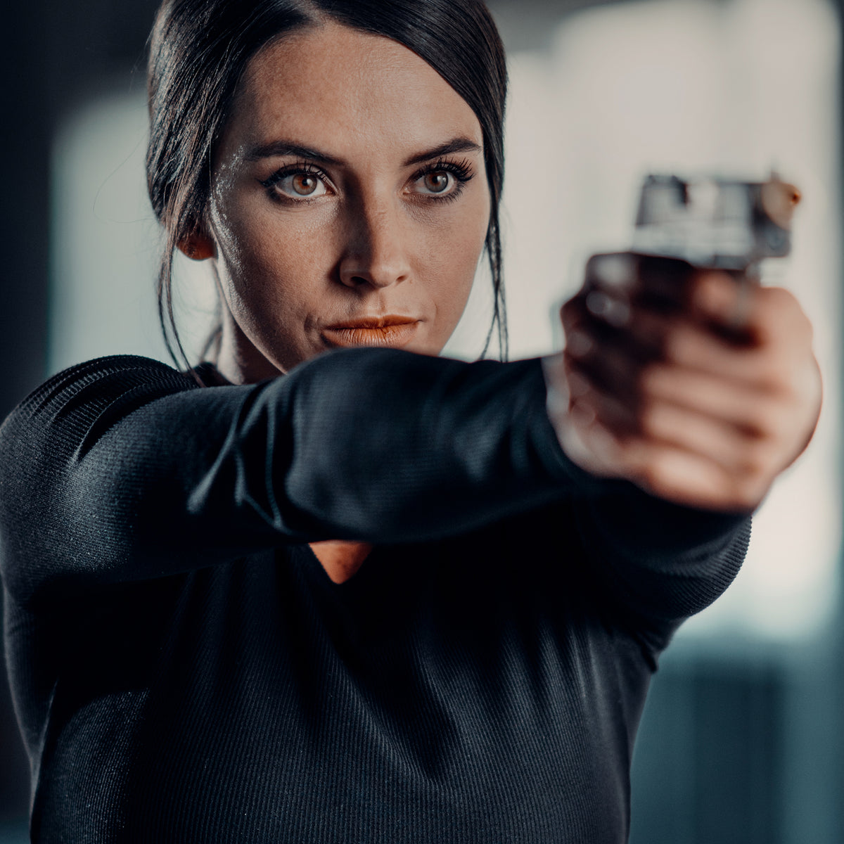 How to Hold a Pistol Strikeman